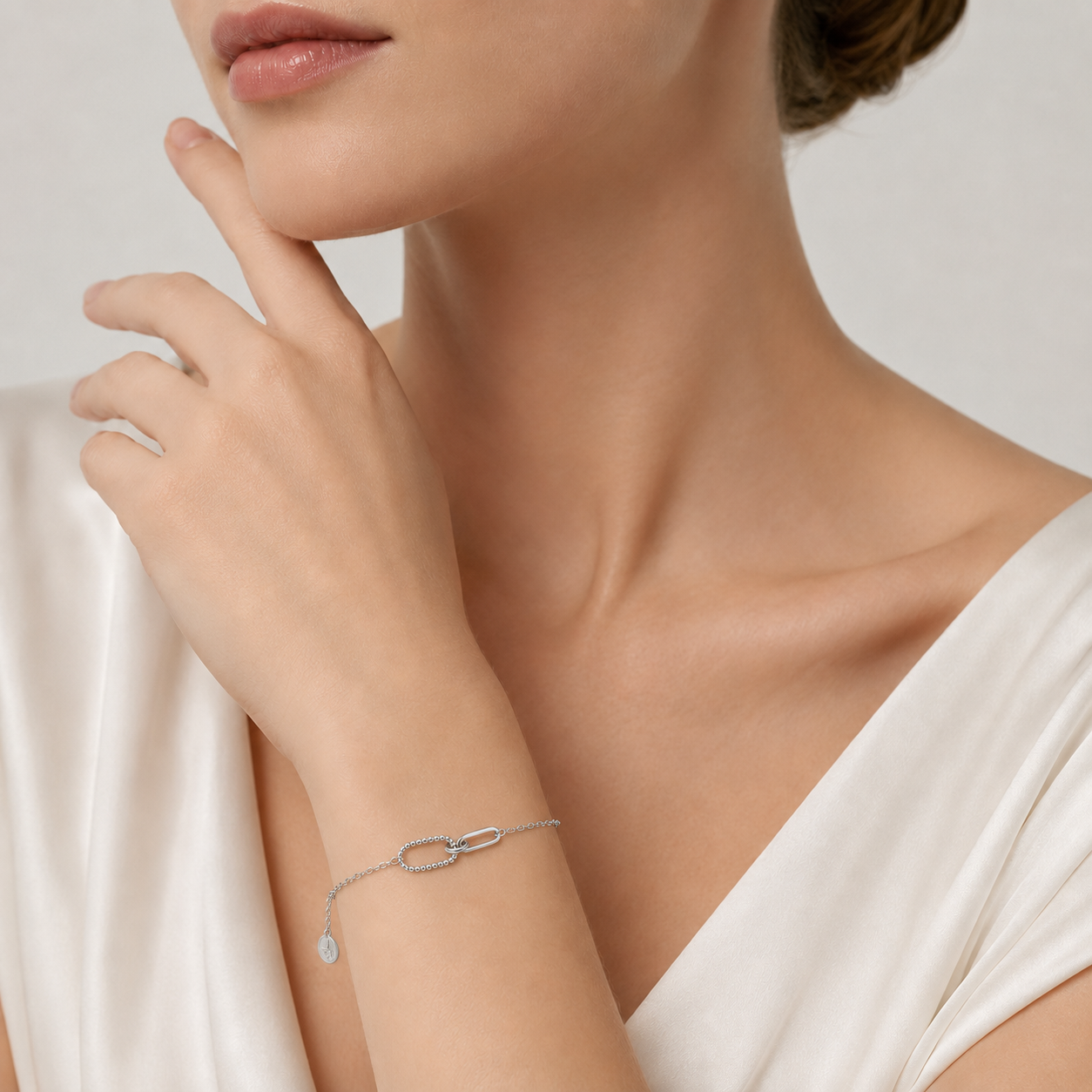 TRYNDI Urban Loop Bracelet for Women