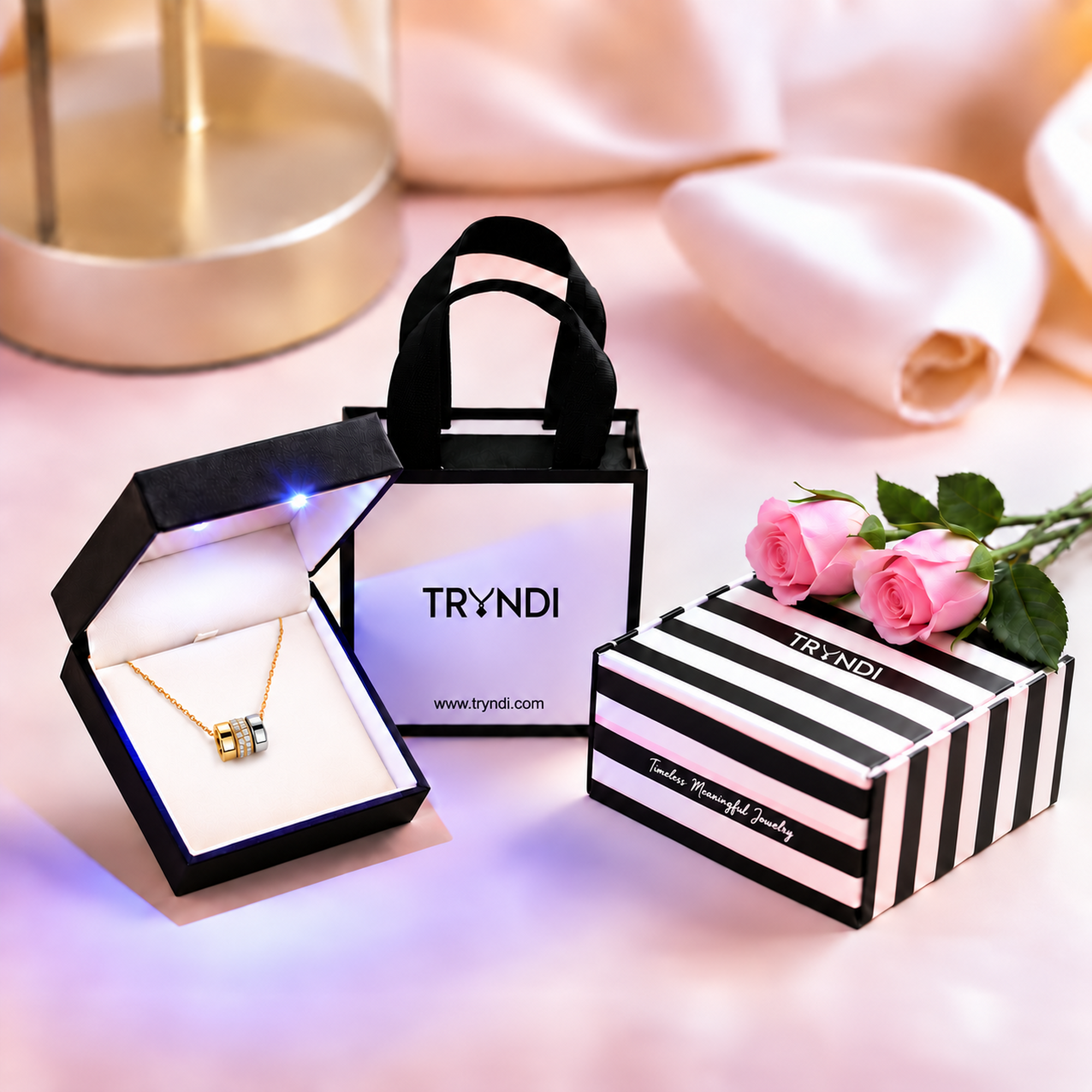 TRYNDI Trio Charm Necklace for women