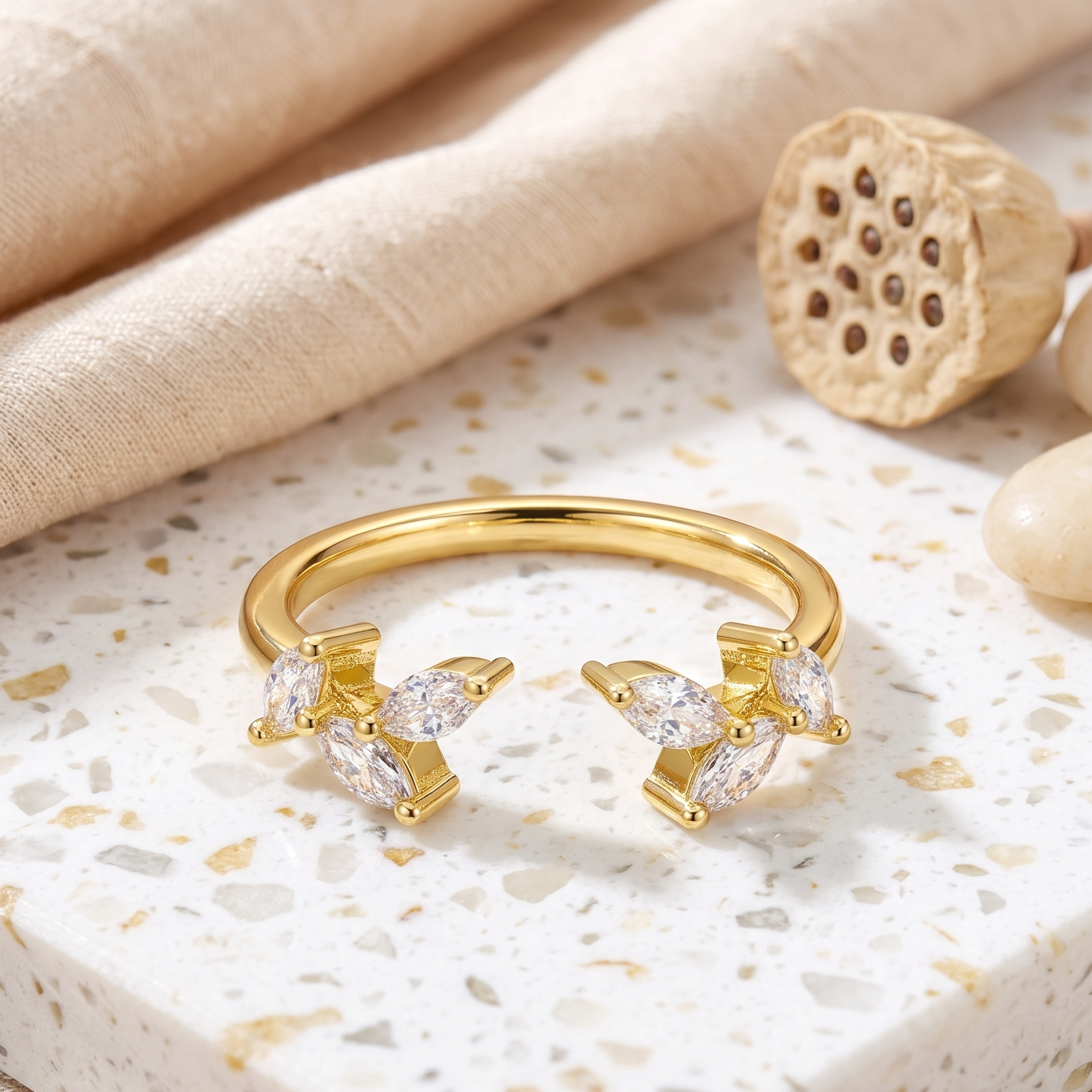 TRYNDI Love Clover Ring